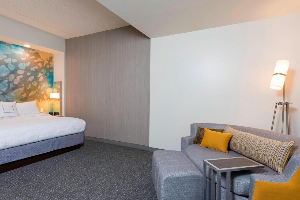 Courtyard By Marriott Mt. Pleasant At Central Michigan University Mount Pleasant Buitenkant foto
