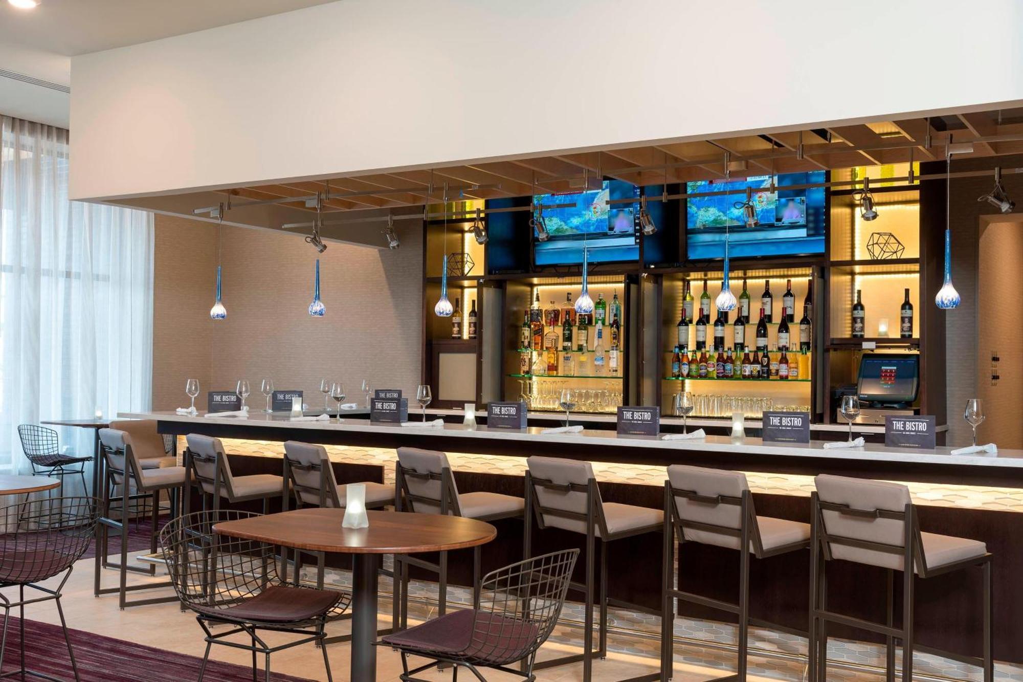 Courtyard By Marriott Mt. Pleasant At Central Michigan University Mount Pleasant Buitenkant foto