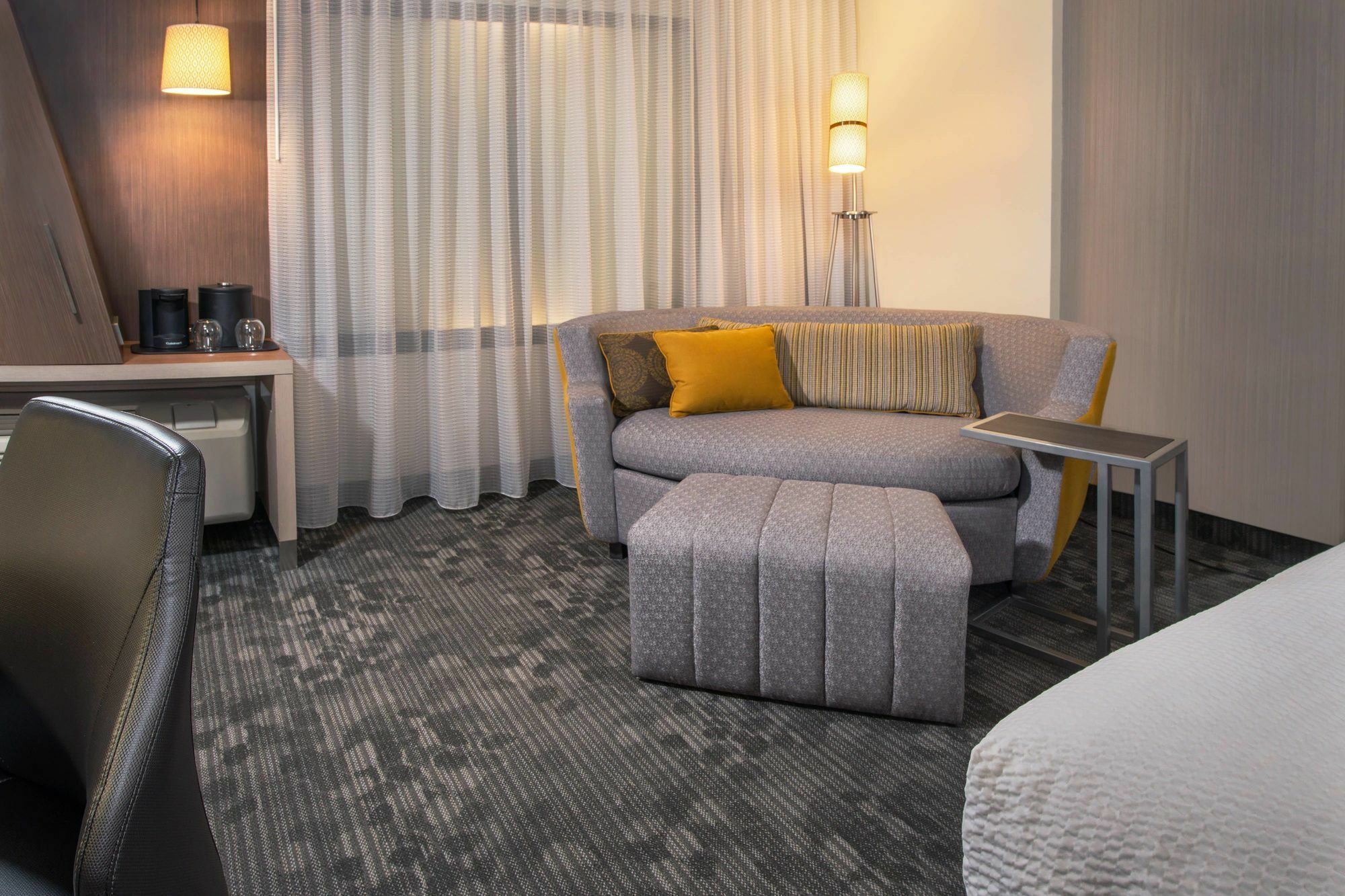 Courtyard By Marriott Mt. Pleasant At Central Michigan University Mount Pleasant Buitenkant foto